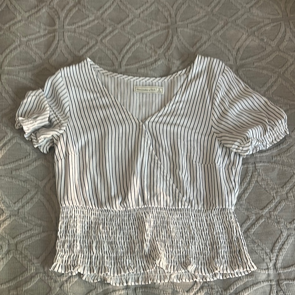 Abercrombie & Fitch Cream Smocked Fitted Blouse